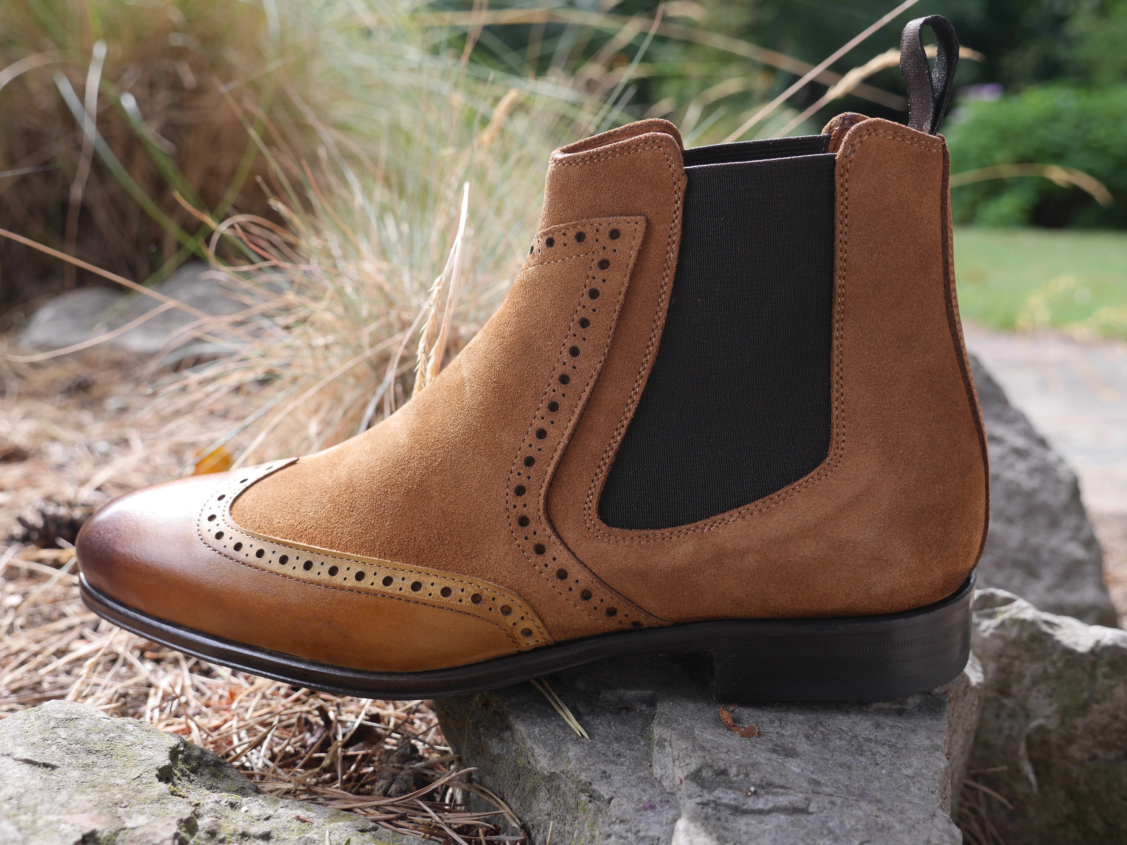 1142 - Bitols Suede Tabacco