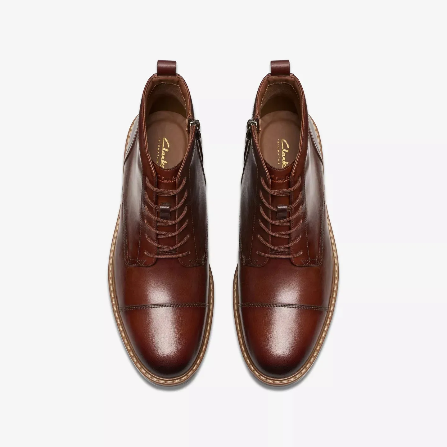 CLARKS MID TAN LEATHER BOOT