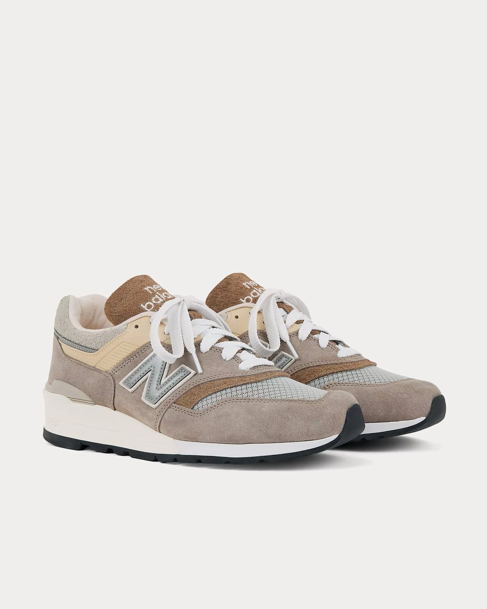 Made in USA 997 Light Mushroom / Mirage Grey Low Top Sneakers