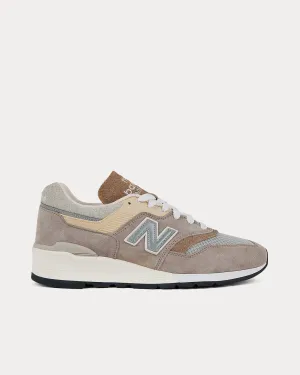 Made in USA 997 Light Mushroom / Mirage Grey Low Top Sneakers