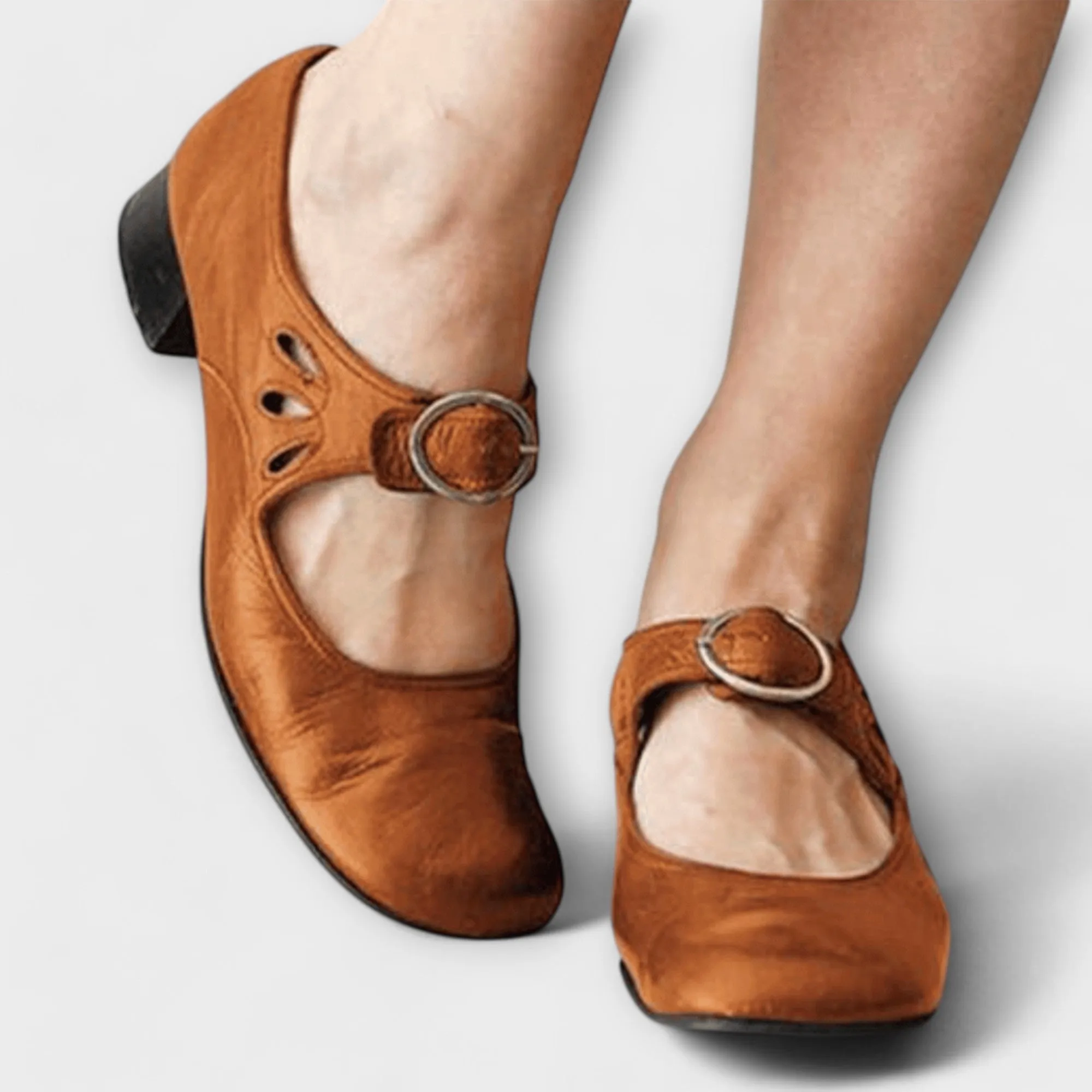 Paulina - Distinctive and Cozy Leather Sandal