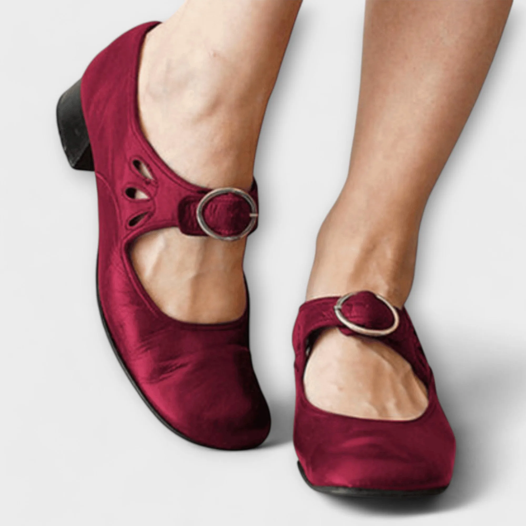 Paulina - Distinctive and Cozy Leather Sandal