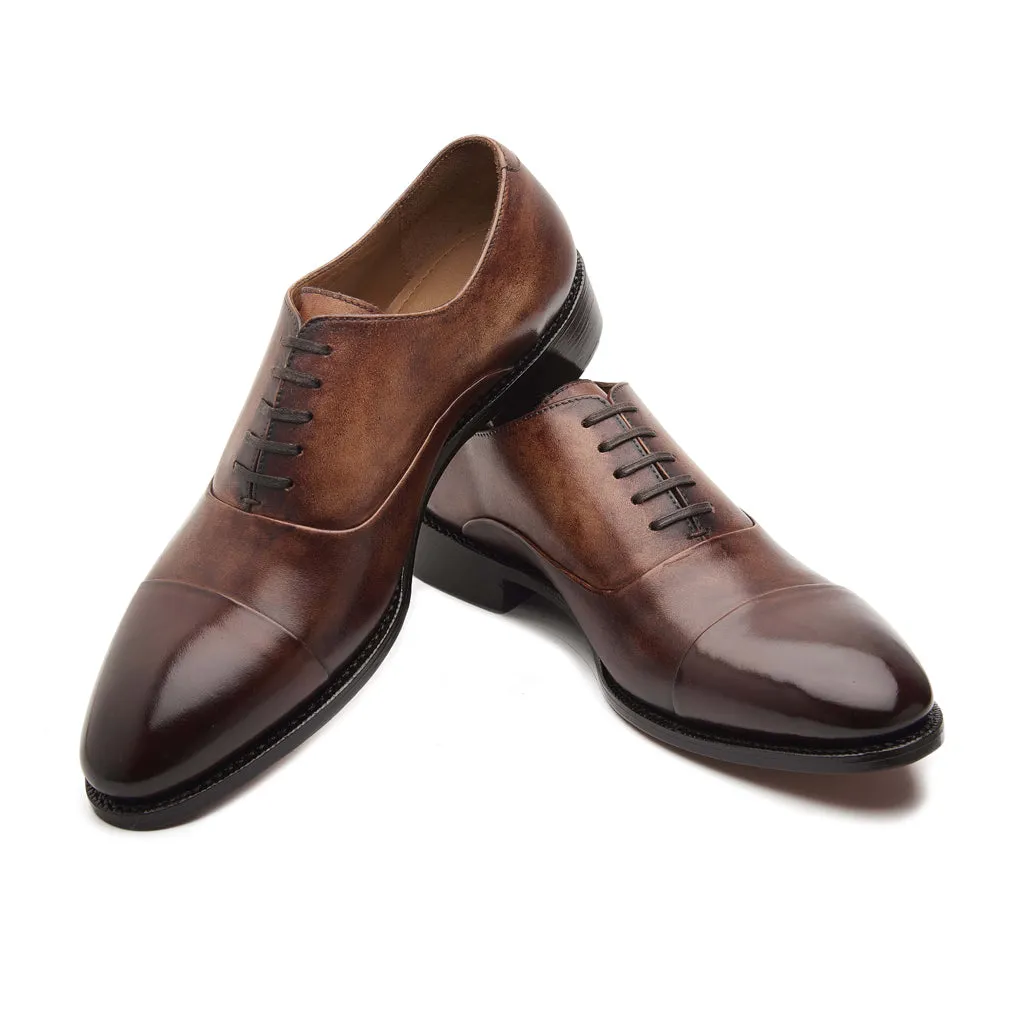 Romero, Cap-toe Oxford - Cocoa Beige | Hand Welted | Patina Collection