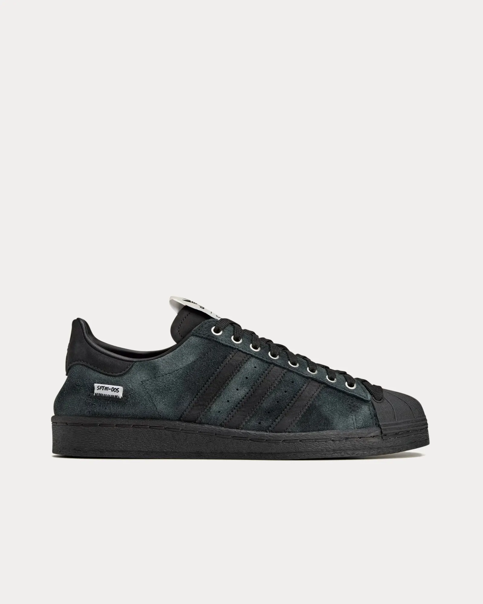 Superstar_SFTM_SS25 Core Black / Core Black / Cream White Low Top Sneakers