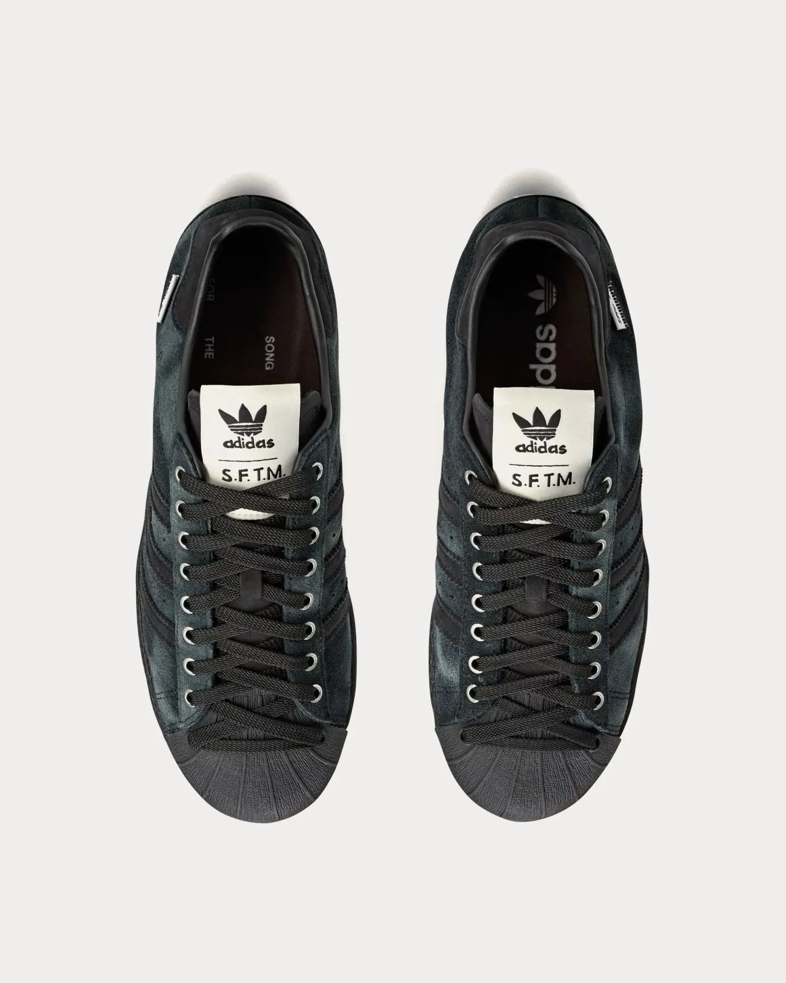 Superstar_SFTM_SS25 Core Black / Core Black / Cream White Low Top Sneakers