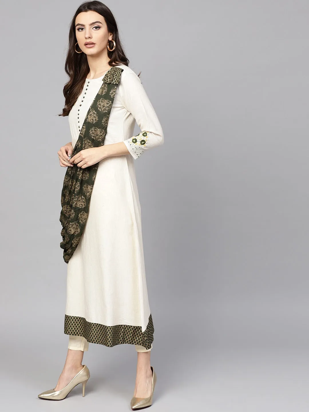 Women Off-White & Green A-Line Kurta