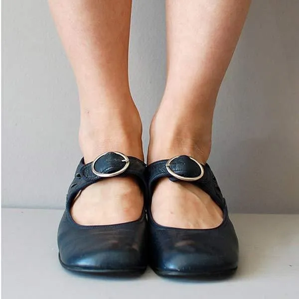 Women'S Low Heel Buckle Pumps 92203958C