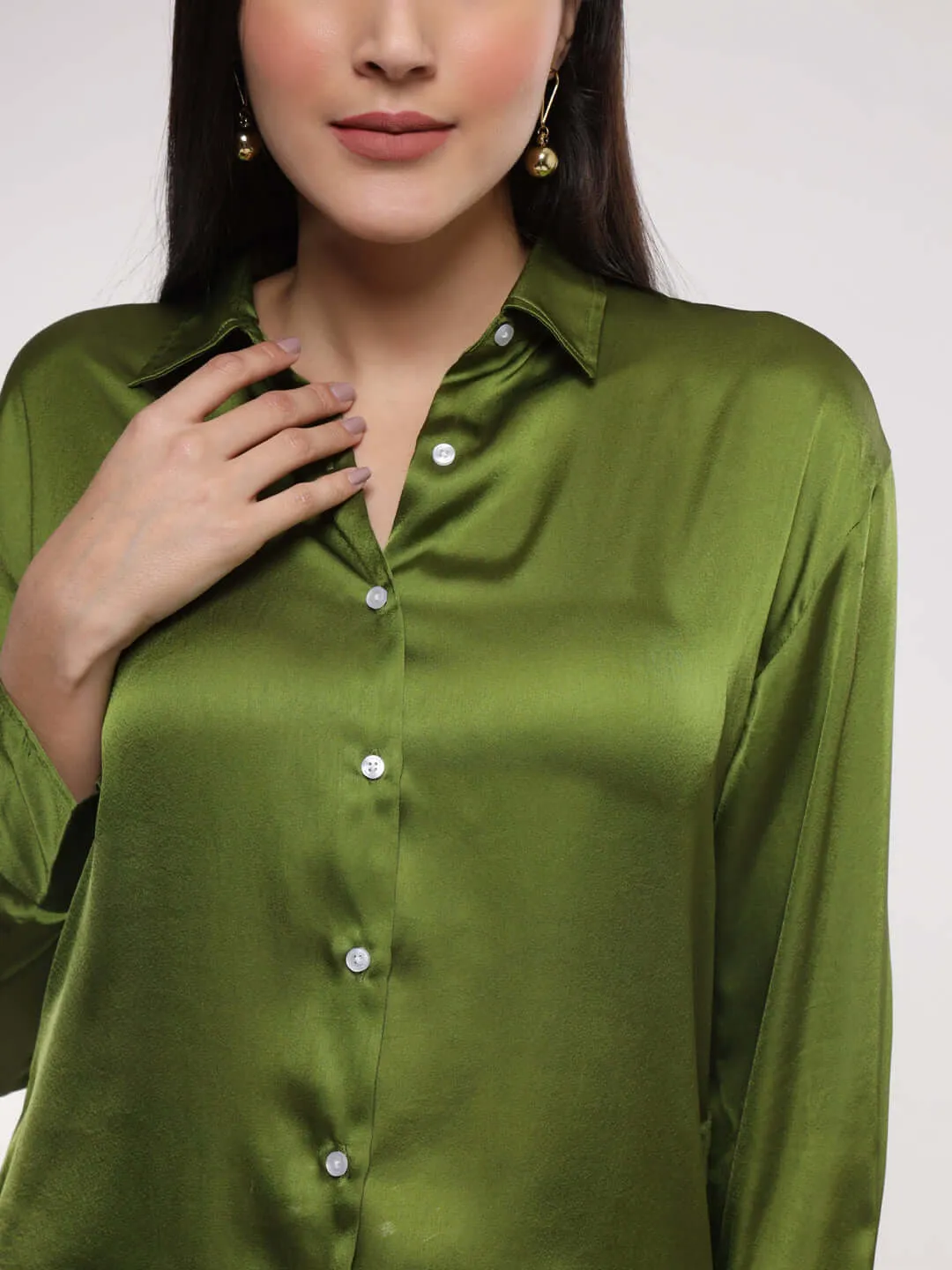Women'S Premium Olive Drop Shoulder Oversized Summer Satin Shirt